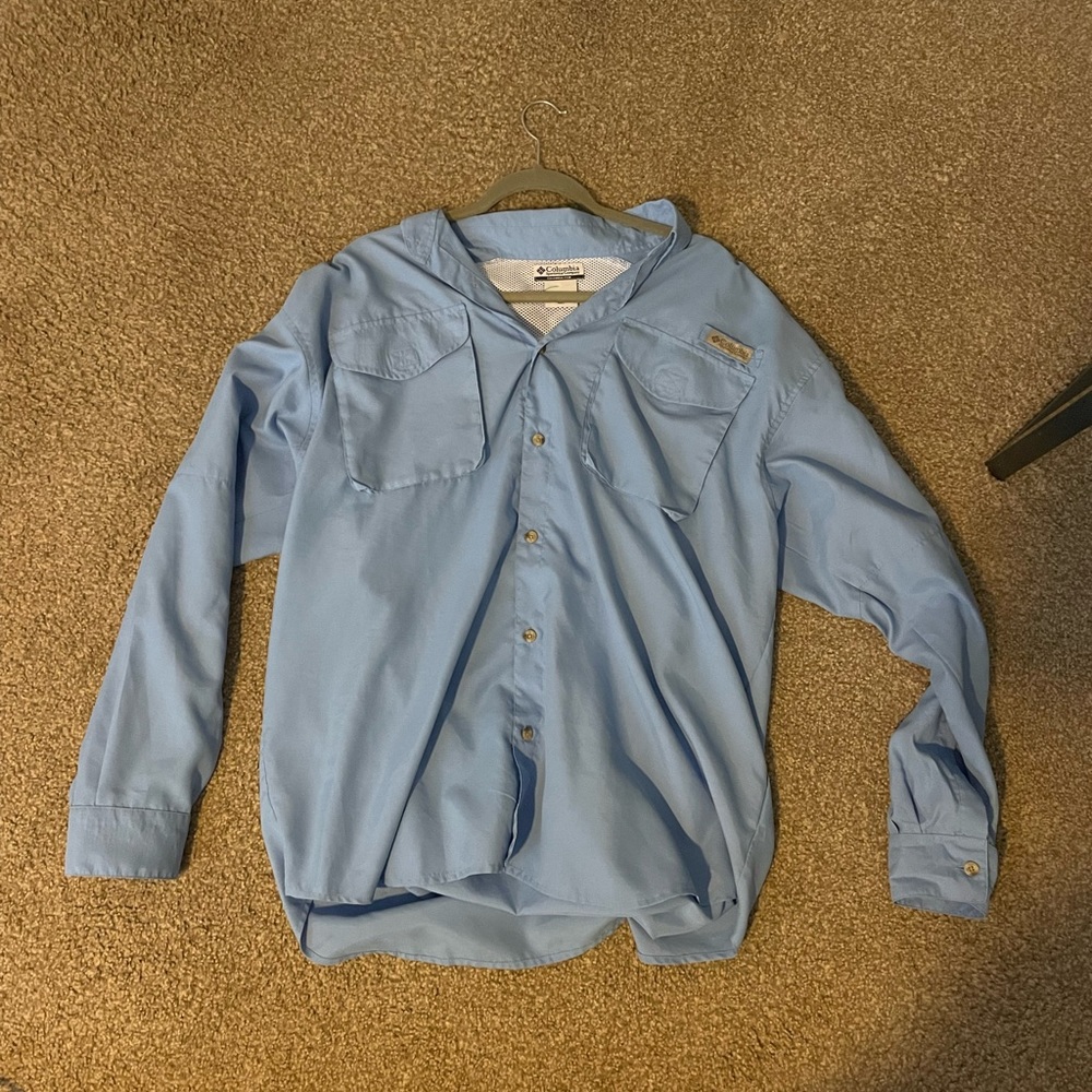 Men’s two button Columbia button up shirt